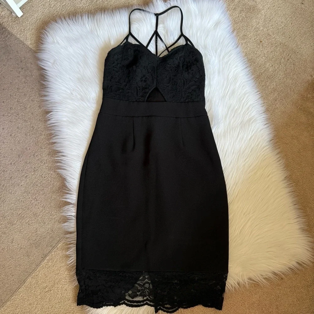 Y2K Express Strappy Black Lace Cutout Bodycon Dress 0 - Picture 2 of 11